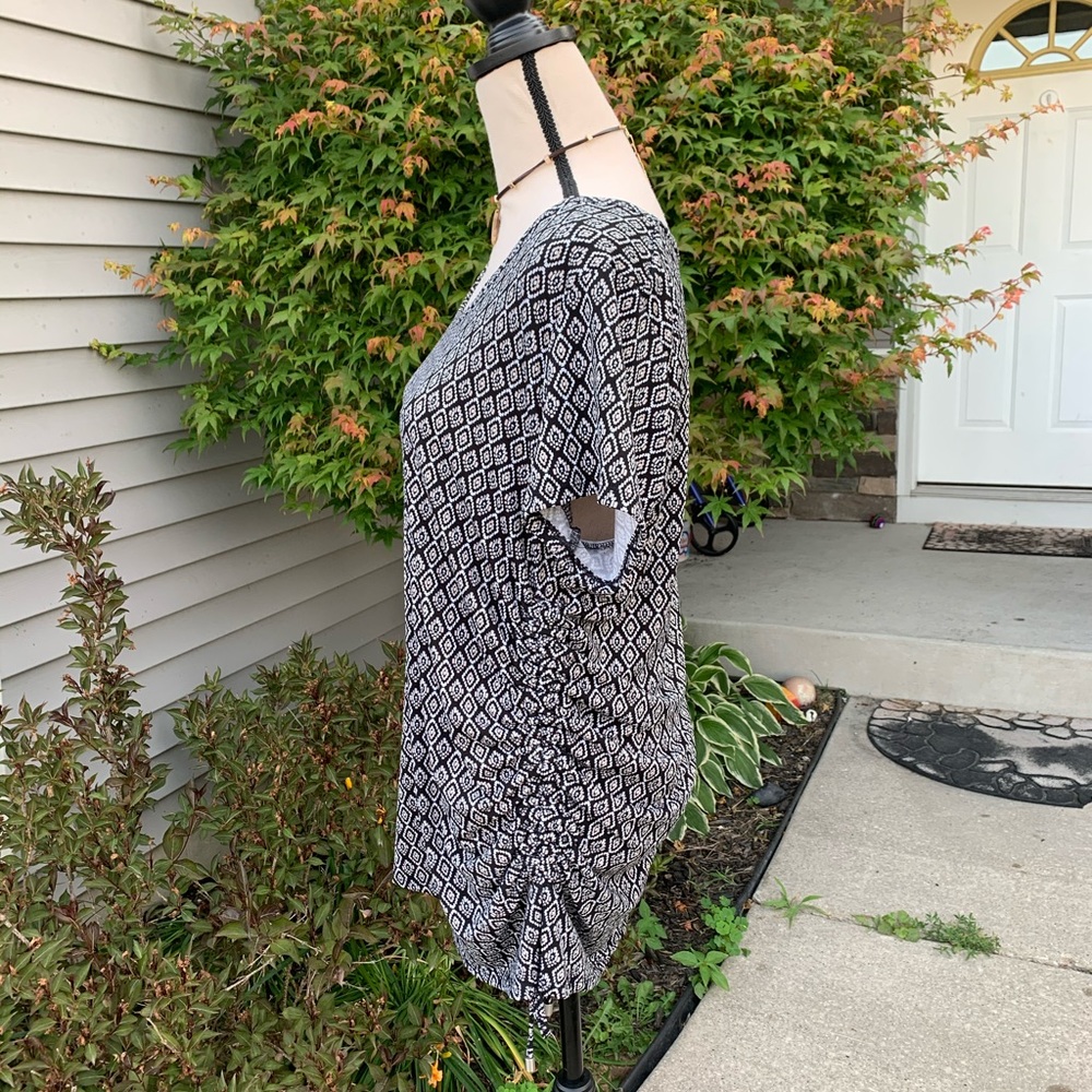 MAKE OFFER🍀🌈Jones New York blouse🌈🍀 - Picture 4 of 7